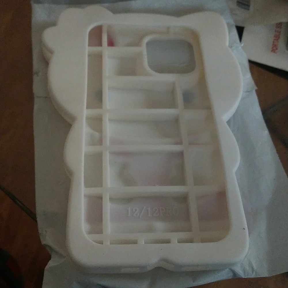 iPhone 12 cover